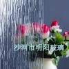 供應(yīng)雨花壓花玻璃